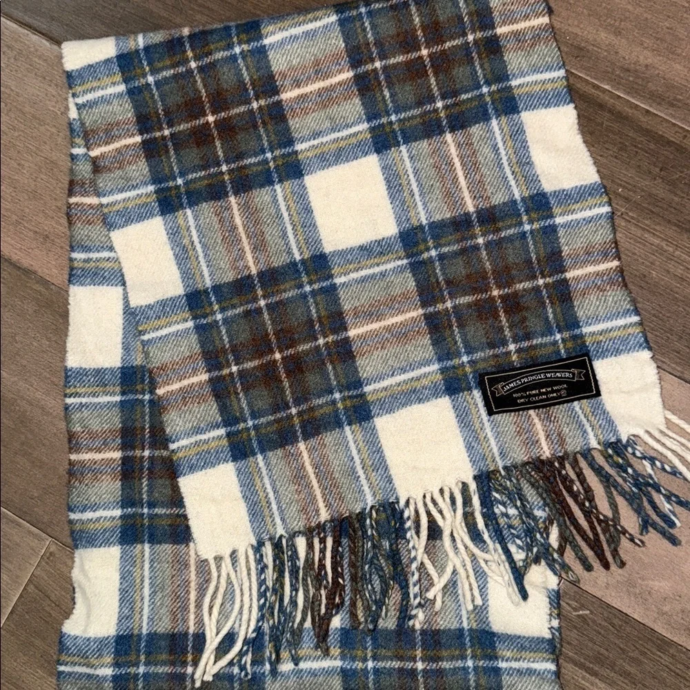 James Pringle Weavers 100% Pure New Wool Plaid Scarf